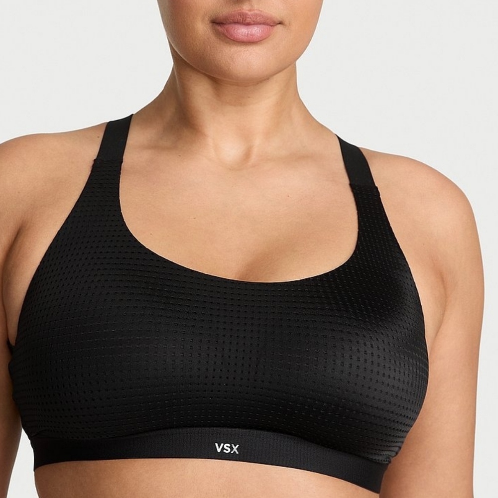 Victoria's Secret VSX Lightweight Mesh 2.0 Sports Bra